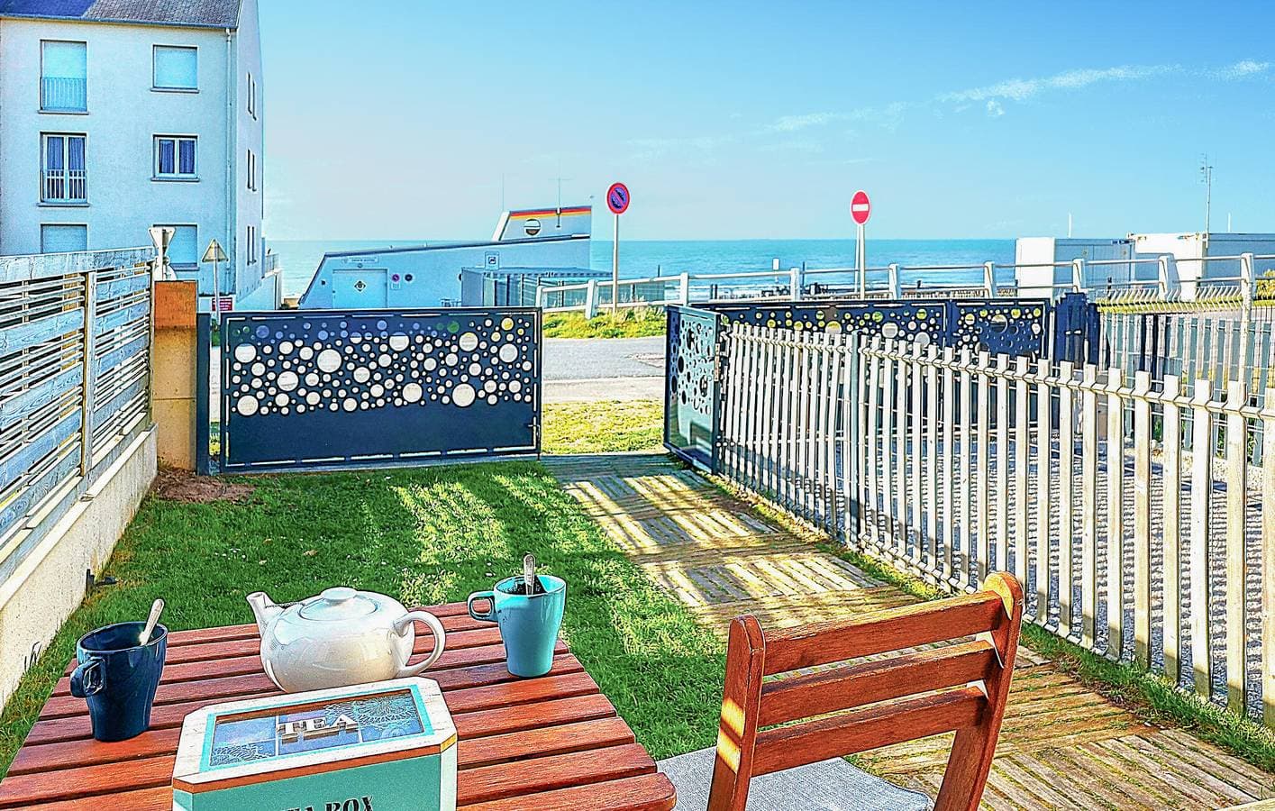 Foto 2 von 25: Rückzugsort am Strand mit TV, Internet und Garten