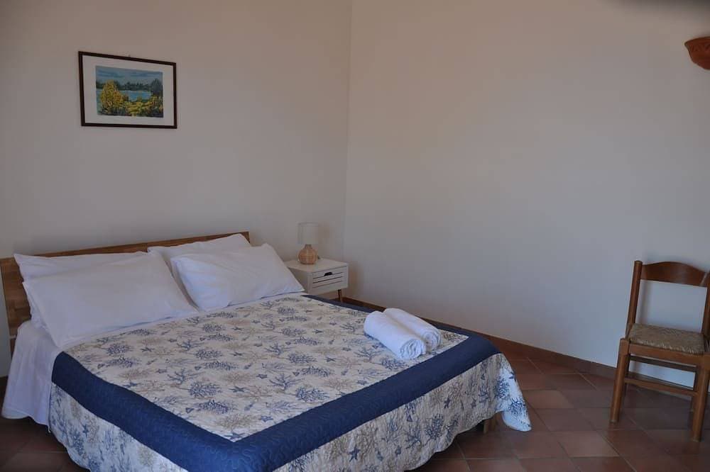 Foto 2 von 30: Seafront Villa Scopello