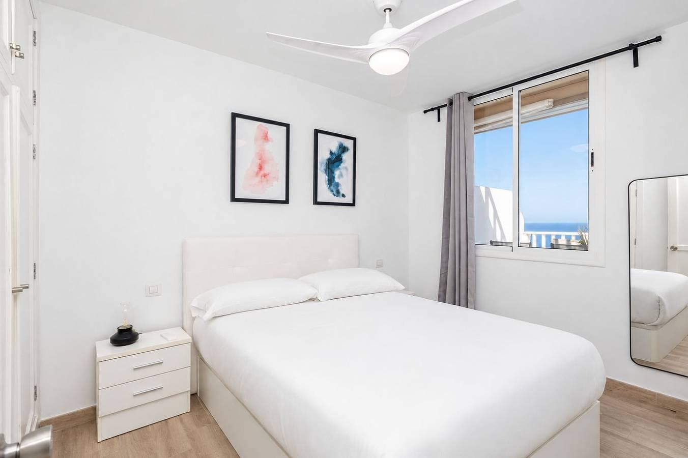 Foto 4 von 33: Ferienwohnung für 3 Personen mit Balkon