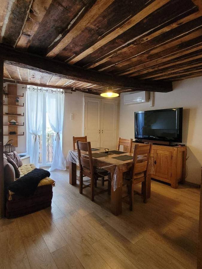 The Cozy Collo House 1