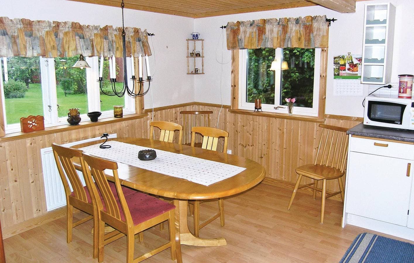 Foto 8 von 15: Ferienhaus für 6 Personen mit Terrasse