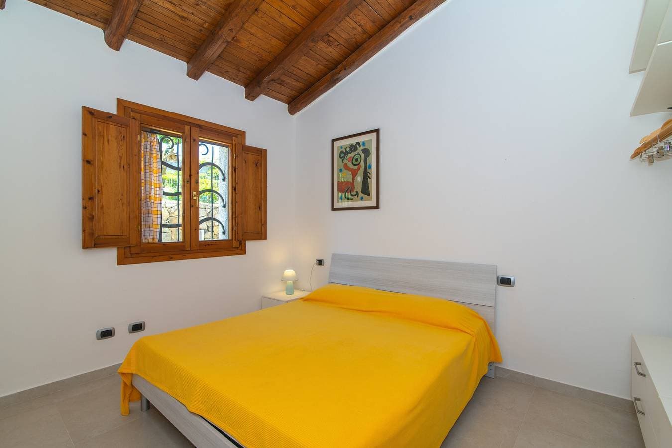 Foto 12 von 33: Traumhafte Ferienwohnung mit Meerblick - Villa Ambra