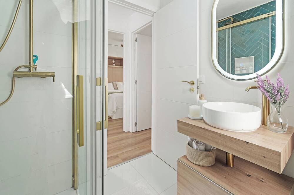 Foto 9 von 30: Renoviert, gut gelegen und mit großem Pool