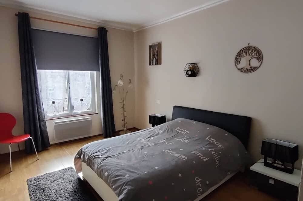 Foto 4 von 19: Bel Appartement Emplacement Idéal en Centre Ville, Proche Thermes et Commerces