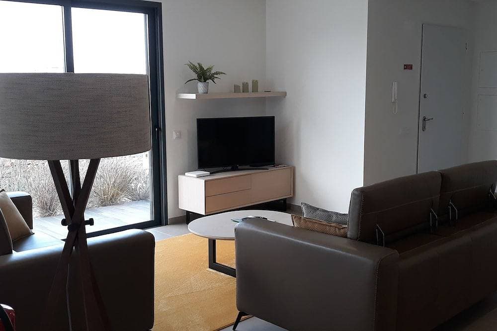Foto 9 von 30: Genießen Sie modernen Komfort und privaten beheizten Pool im Casa Ambiente Verde