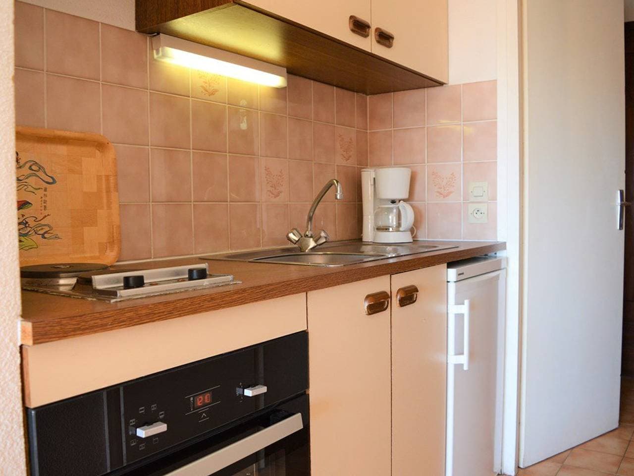 Foto 7 von 17: Studio für 4 Pers, Parkplatz, Haustiere erlaubt, strandnah - Le Lavandou