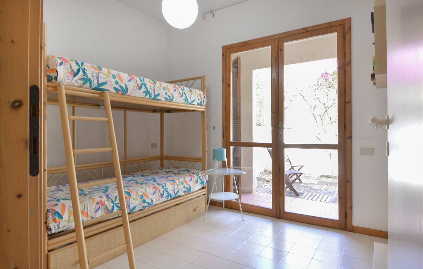 Foto 12 von 17: Gemütliche Wohnung mit Parkplatz, AC & Internet in der Nähe von Is Molas