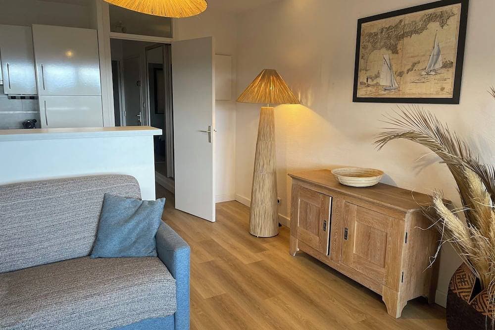 Foto 5 von 10: 2 Rooms Exceptional Sea View 5 min Walk From Beach And Rayol Village (Var)