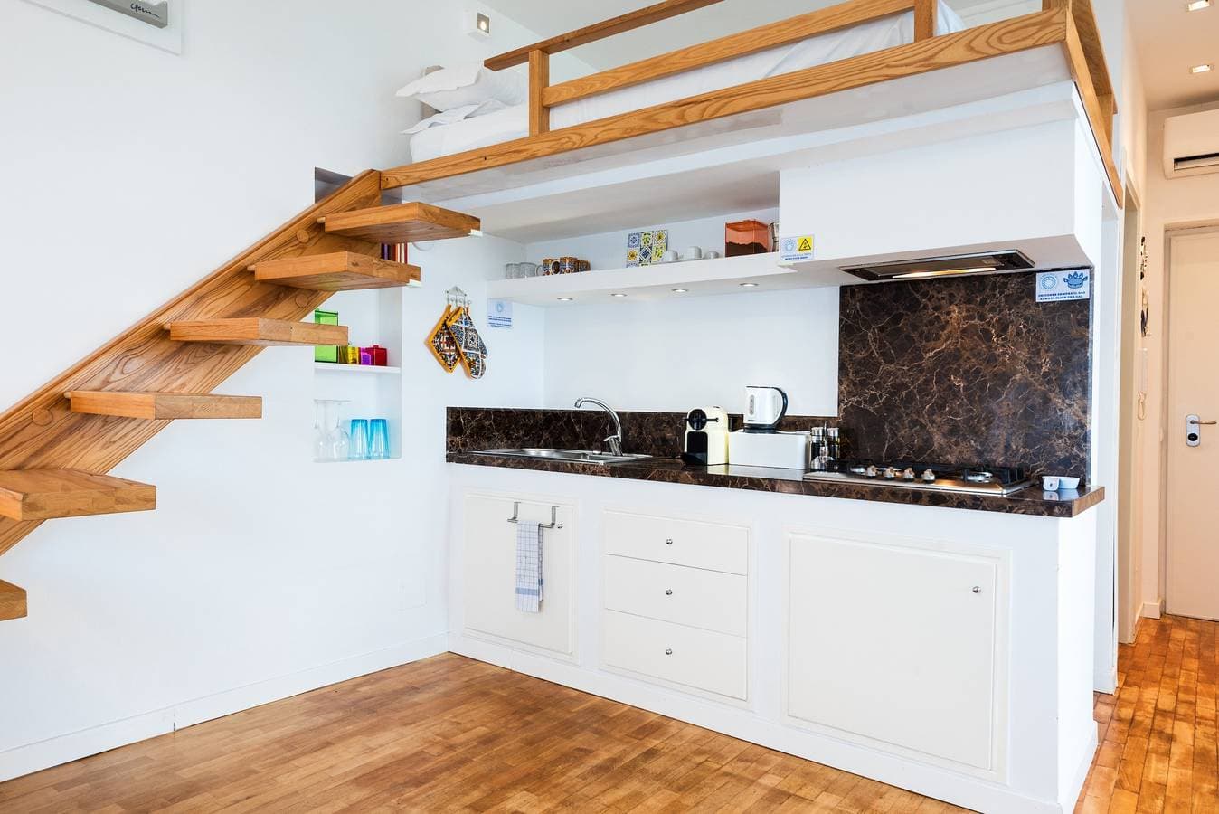 Foto 8 von 24: Apartment 'Cefalhome - Kefahelion' mit Meerblick, WLAN und Klimaanlage