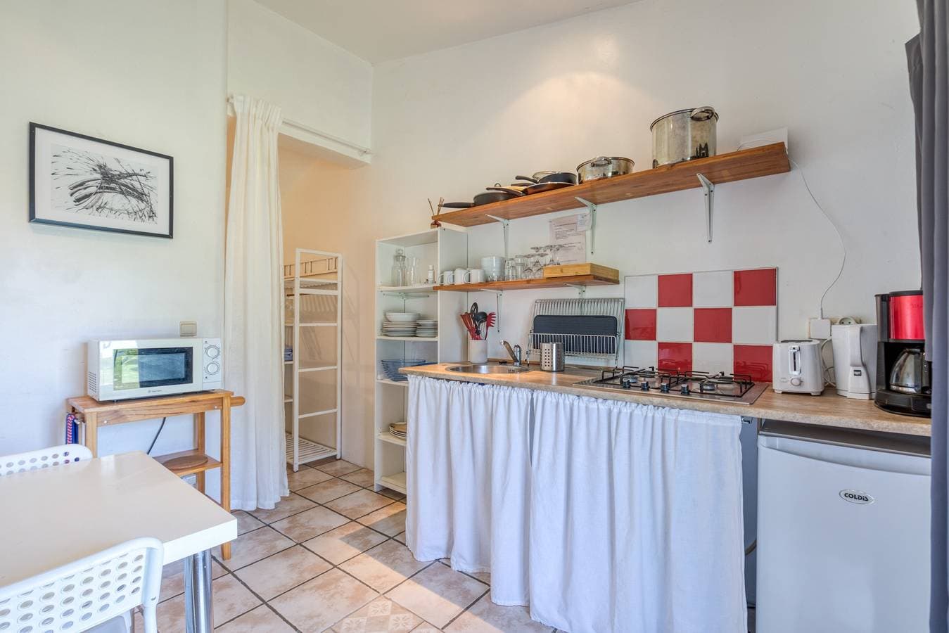 Foto 4 von 23: 'Mas Des Cypres - Mazet 7' mit Privatterrasse, Gemeinschaftsgarten und WLAN