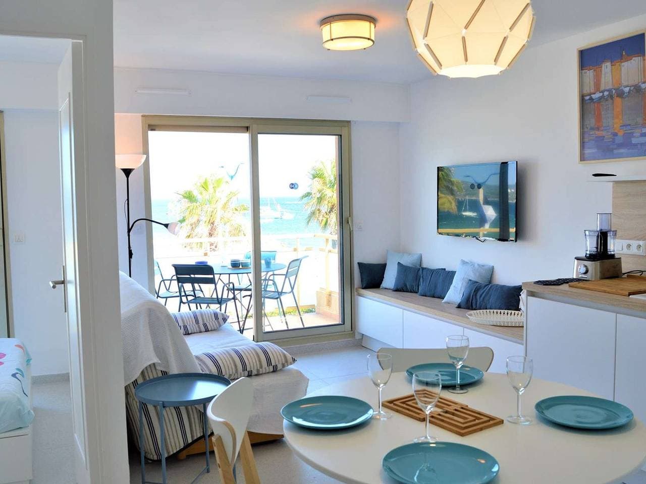 Foto 4 von 18: Klimatisierte 2-Zimmer-Wohnung mit Parkplatz in Cavalaire-sur-Mer