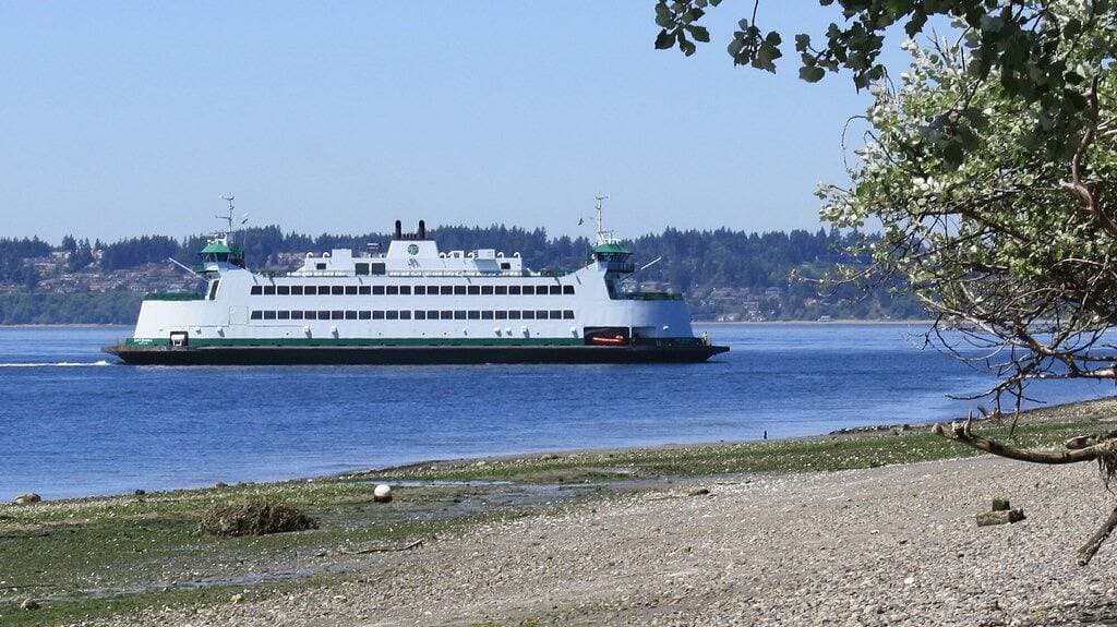 Foto 2 von 20: Waterfront Vashon Home mit herrlichem Blick