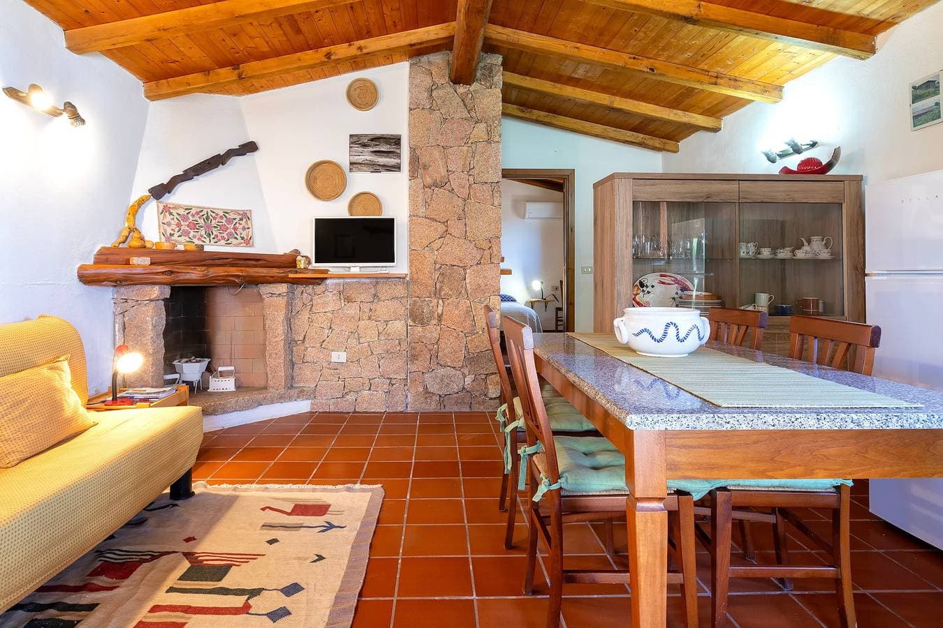 Foto 7 von 27: Ferienwohnung 'Rustico' mit Meerblick, privater Terrasse und Klimaanlage