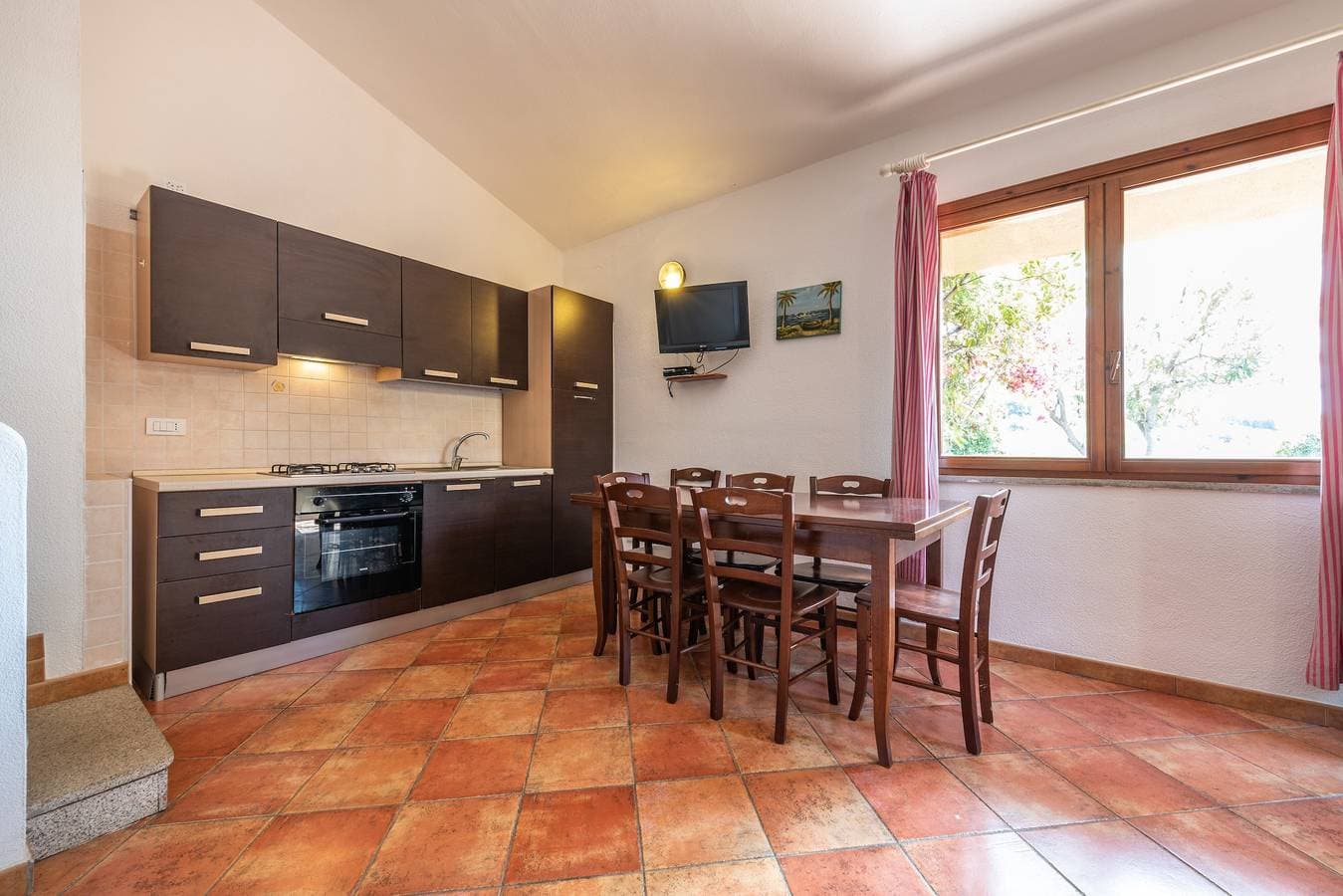 Foto 9 von 28: Ferienhaus im Grünen und direkt am Meer – Accu is Prezzus E special