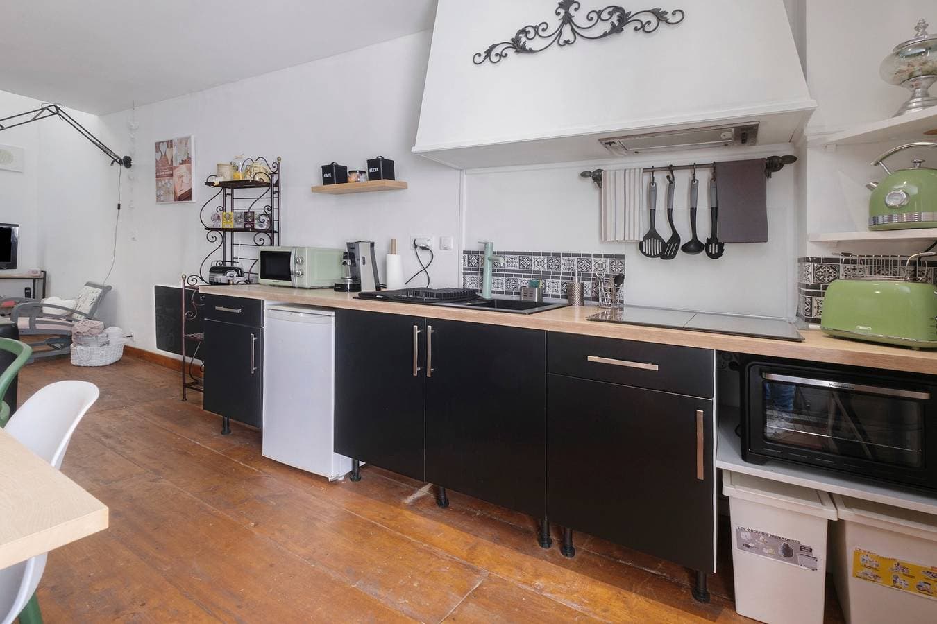 Foto 7 von 32: Ferienhaus „La Perle Rosée“ mit privater Terrasse und WLAN