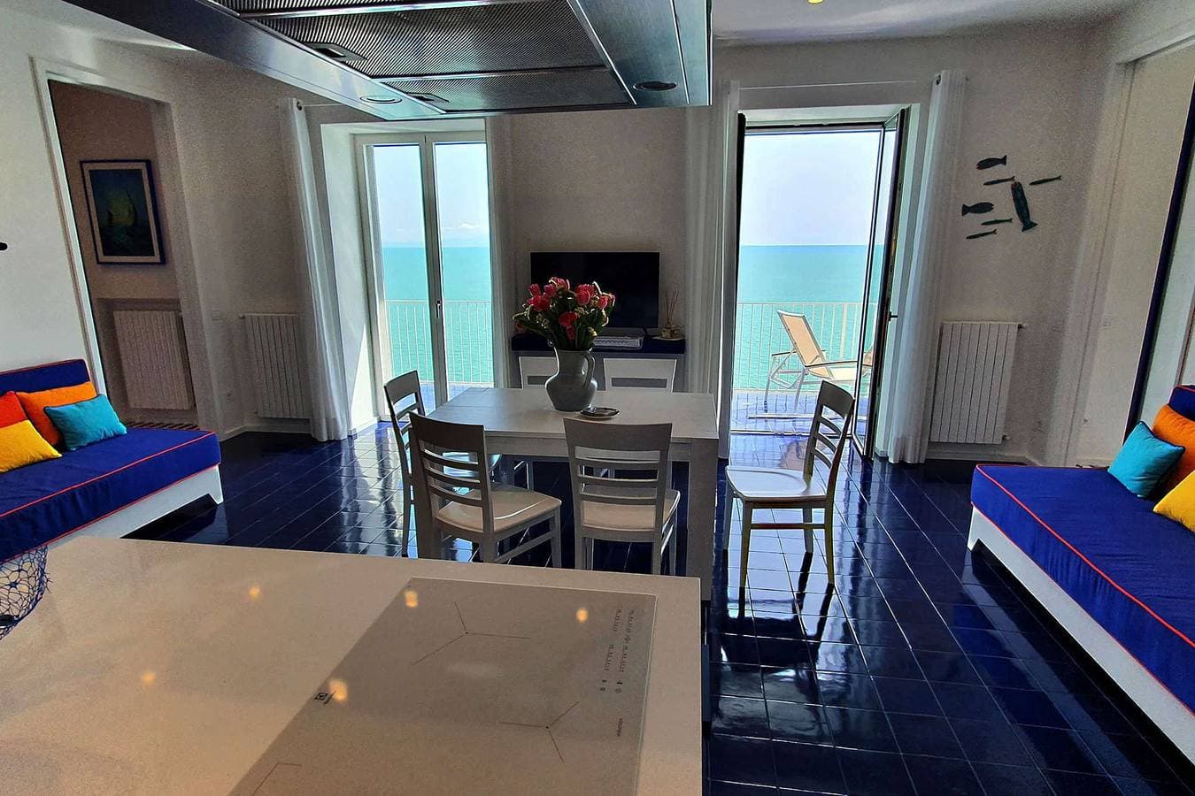 Foto 3 von 29: Ferienhaus für 4 Personen mit Terrasse