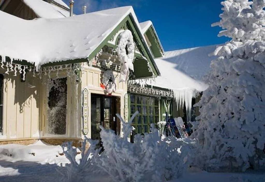 31 Snowshoe Village Retreat  Steps to Slopes Ski in Ski out 1