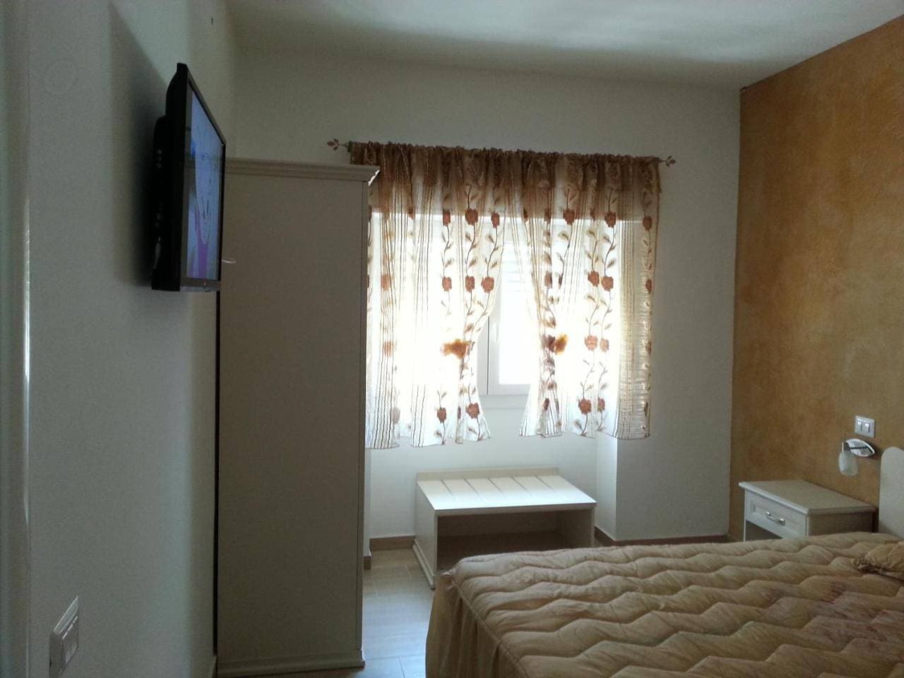 Foto 7 von 15: Deluxe Double Room with Extra Bed