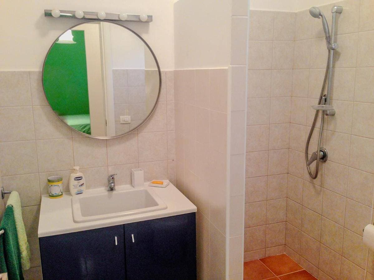 Foto 5 von 16: One-Bedroom Apartment
