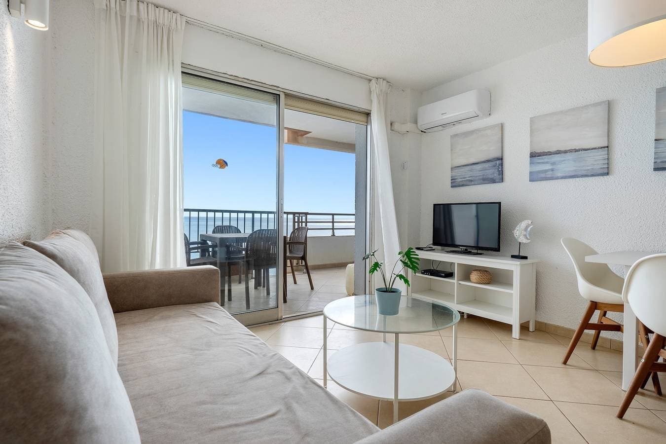 Foto 4 von 22: Ferienwohnung 'Miami Palace I' mit Meerblick, WLAN und Klimaanlage