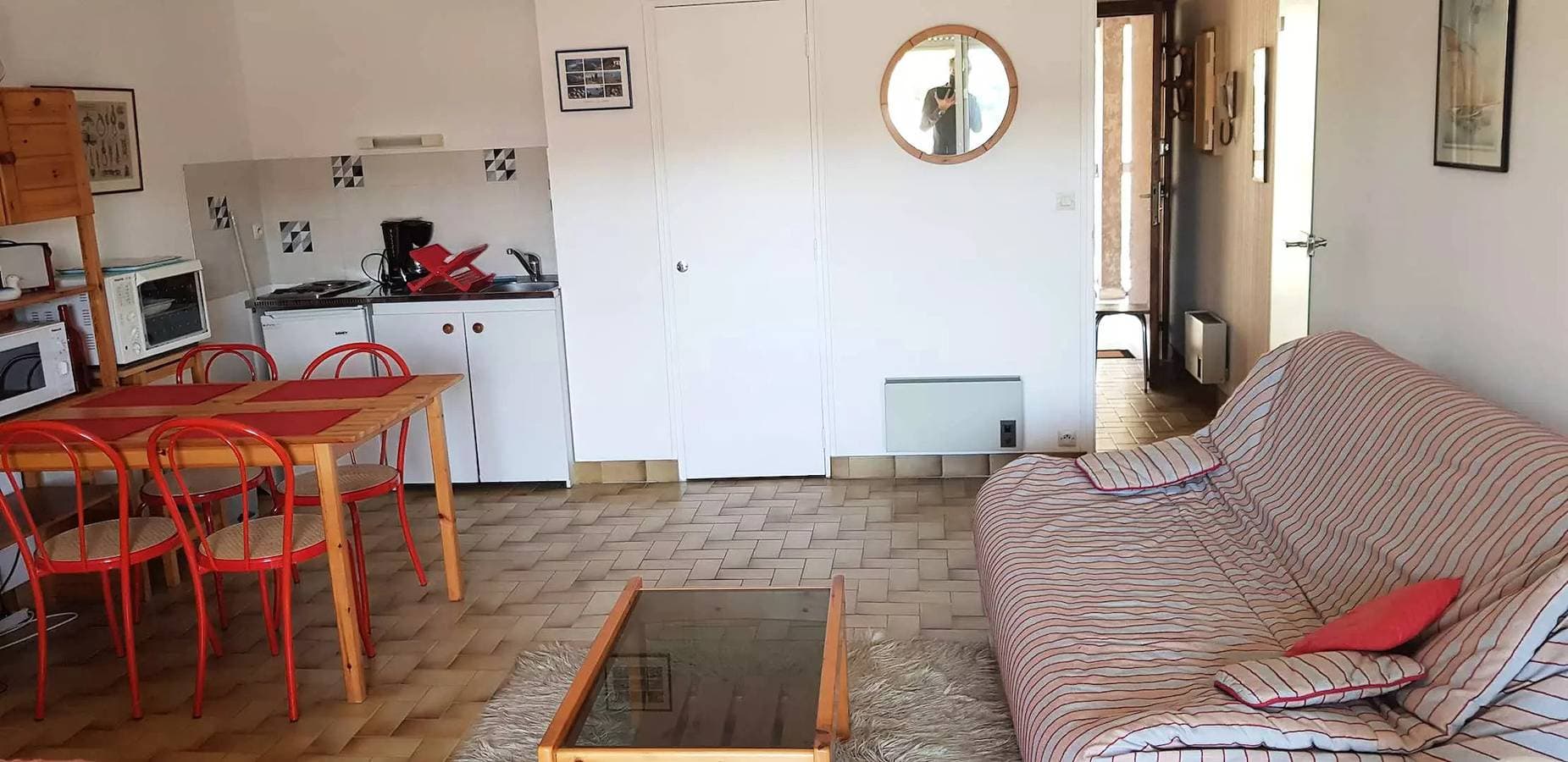 Foto 6 von 6: Studio von 35m2, mit vollem Meerblick auf den Hafen von Dahouët.