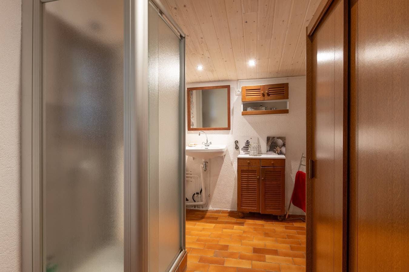 Foto 4 von 19: Ferienhaus 'Cœur Ardèche' mit Bergblick und privatem Garten