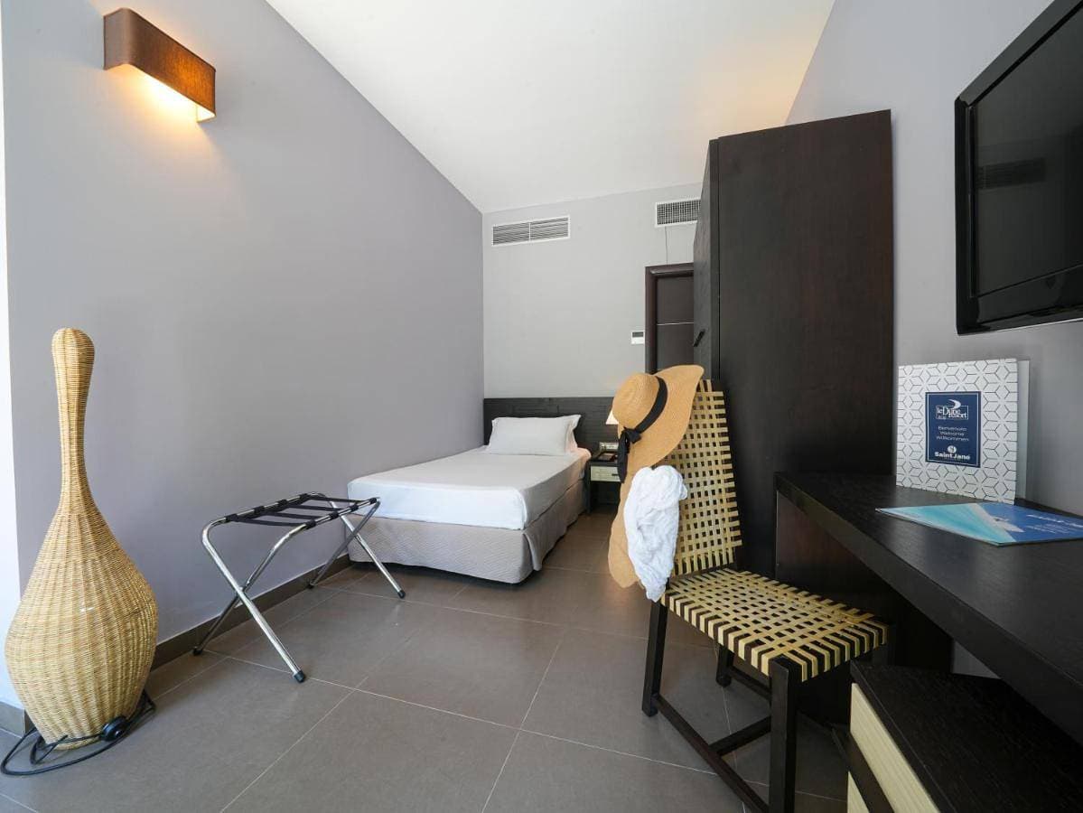 Foto 5 von 8: Family Room (2 Adults + 1 Child)