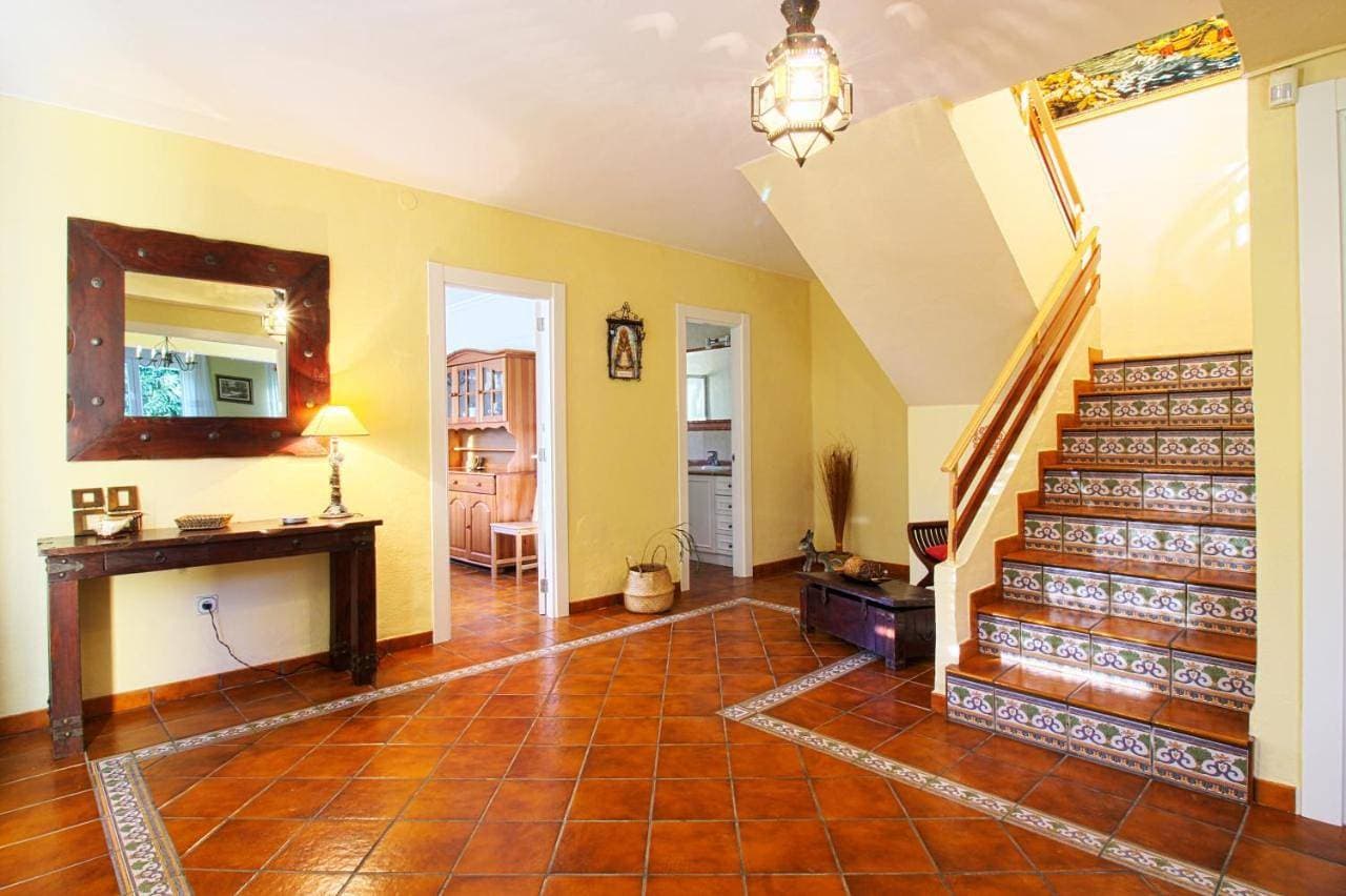 Foto 4 von 23: Villa