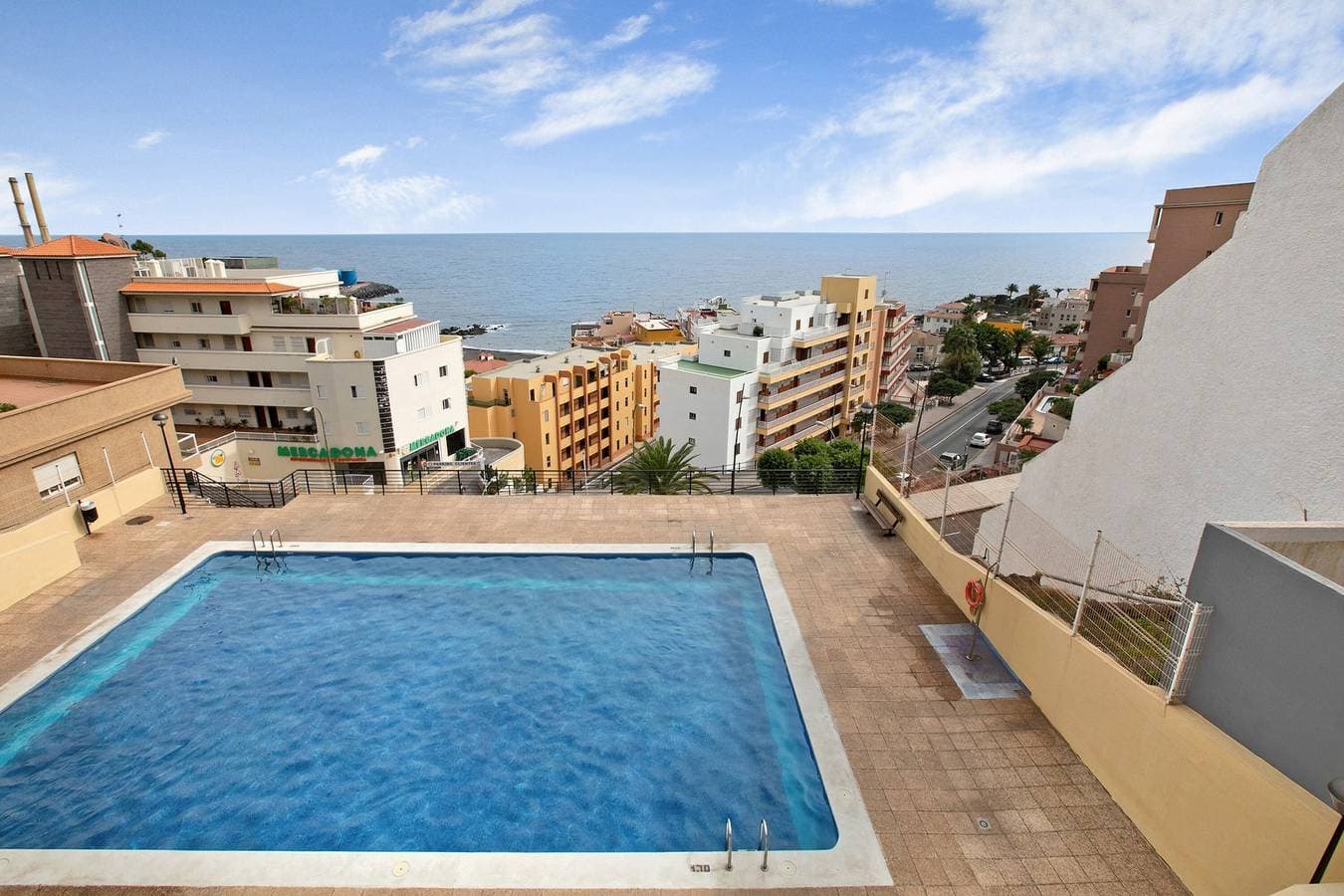 Foto 3 von 23: Ferienwohnung 'Apartamento Caletillas Alan' mit Gemeinschaftspools, Terrasse und WLAN