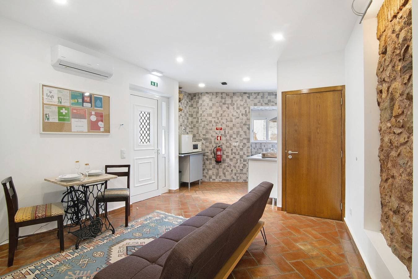 Foto 4 von 24: Ferienwohnung 'Casa Da Vila Nr. 6' mit WLAN und Klimaanlage