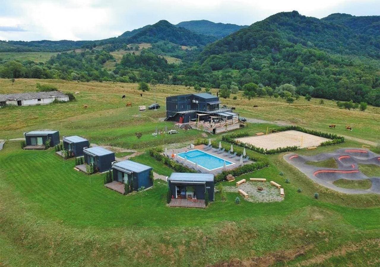 FLANDRA Glamping 1