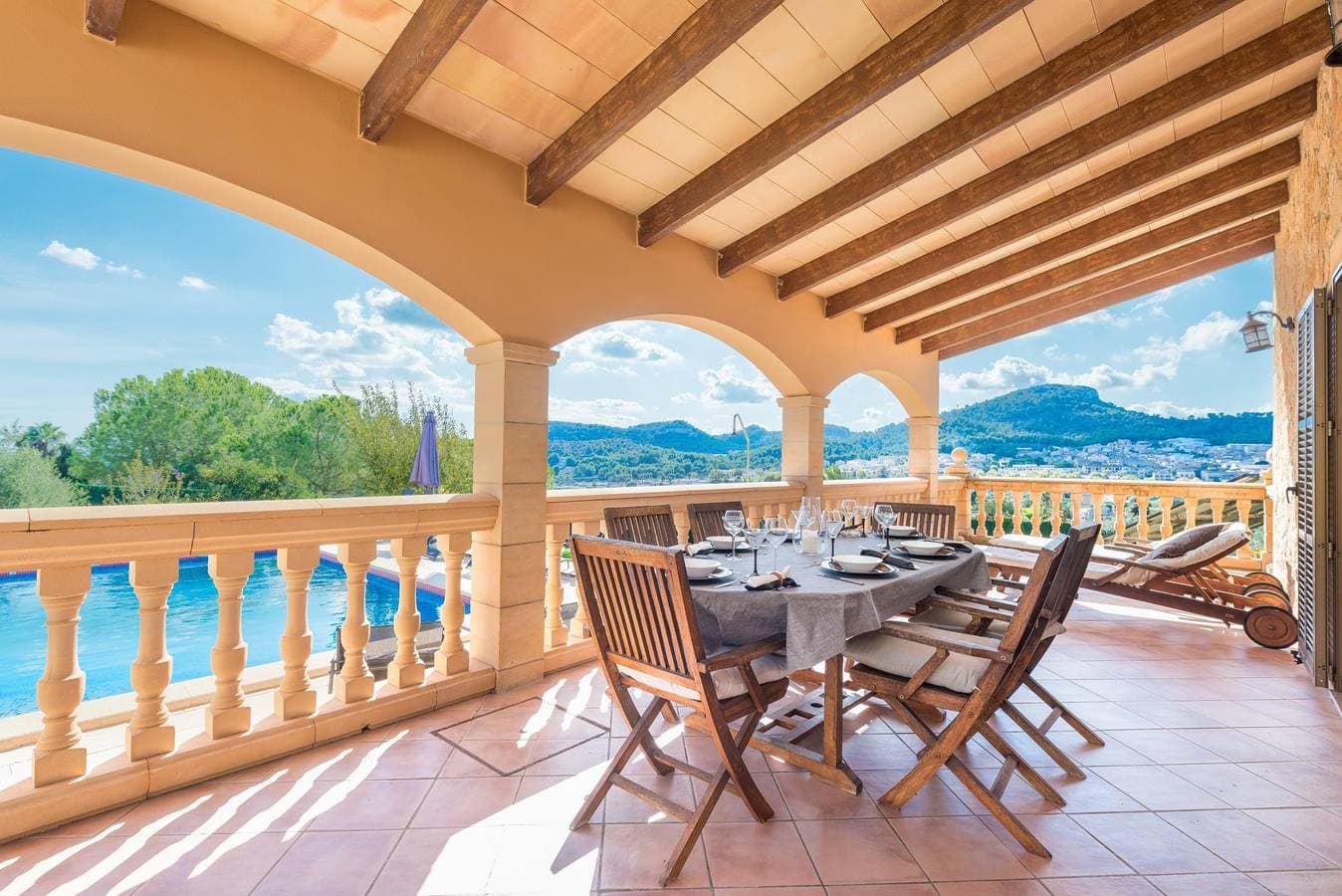 Foto 7 von 37: Solluna - Charmante Villa mit privatem Pool und schönem Blick auf das Dorf Son Servera, nur 3km vom Strand Cala Bona entfernt. WiFi gratis
