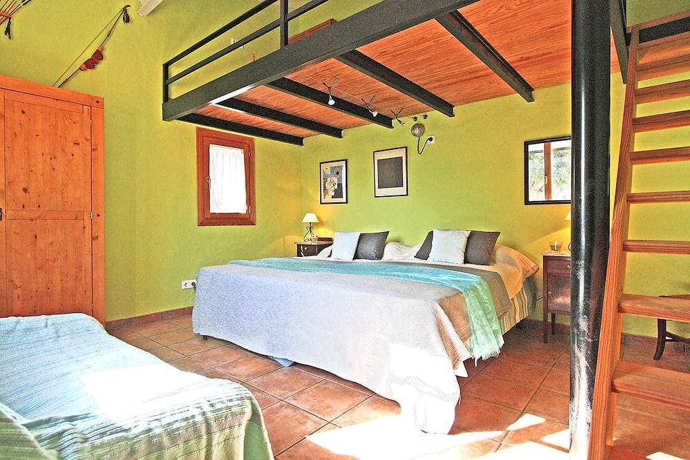 Foto 4 von 26: Sehr ruhige, malerische Lage, privater Pool, Schattenterrasse, Ortsnah, Internet