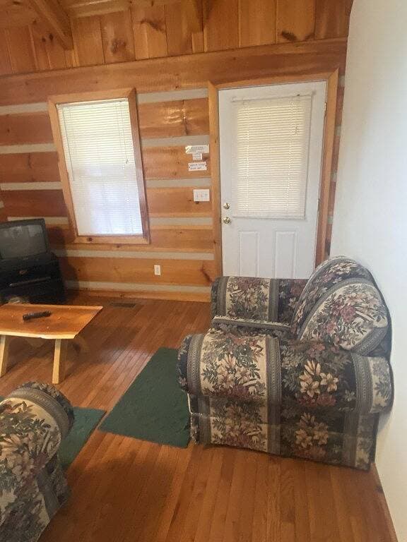 Foto 6 von 16: Beautiful Cabin Nestled in the Smokies