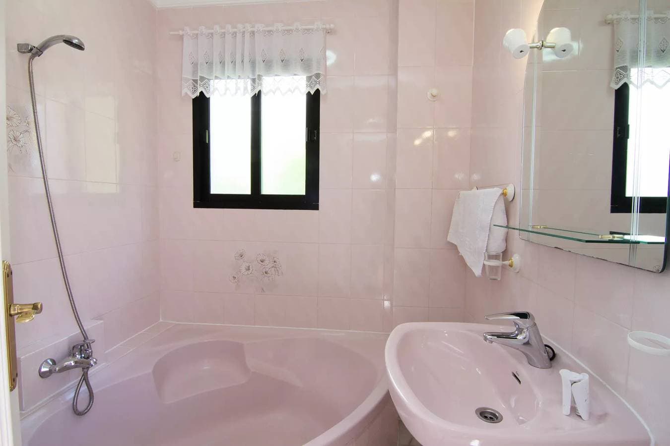 Foto 12 von 22: Ladera Pasillo Andaduz 1 -