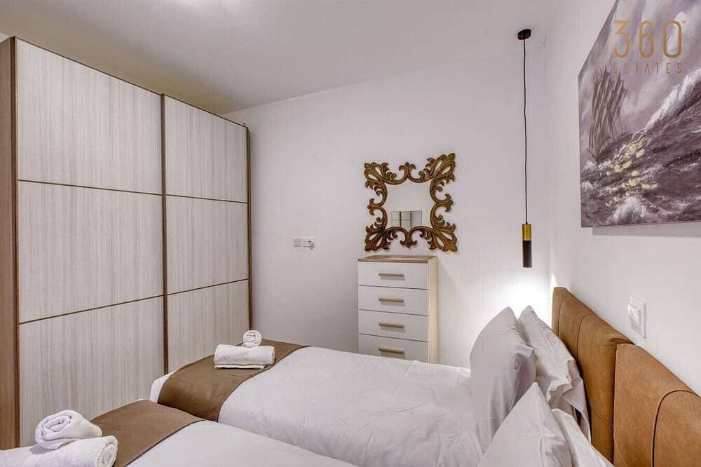 Foto 5 von 30: Seafront 1Br home w/private balcony & AC in Qawra
