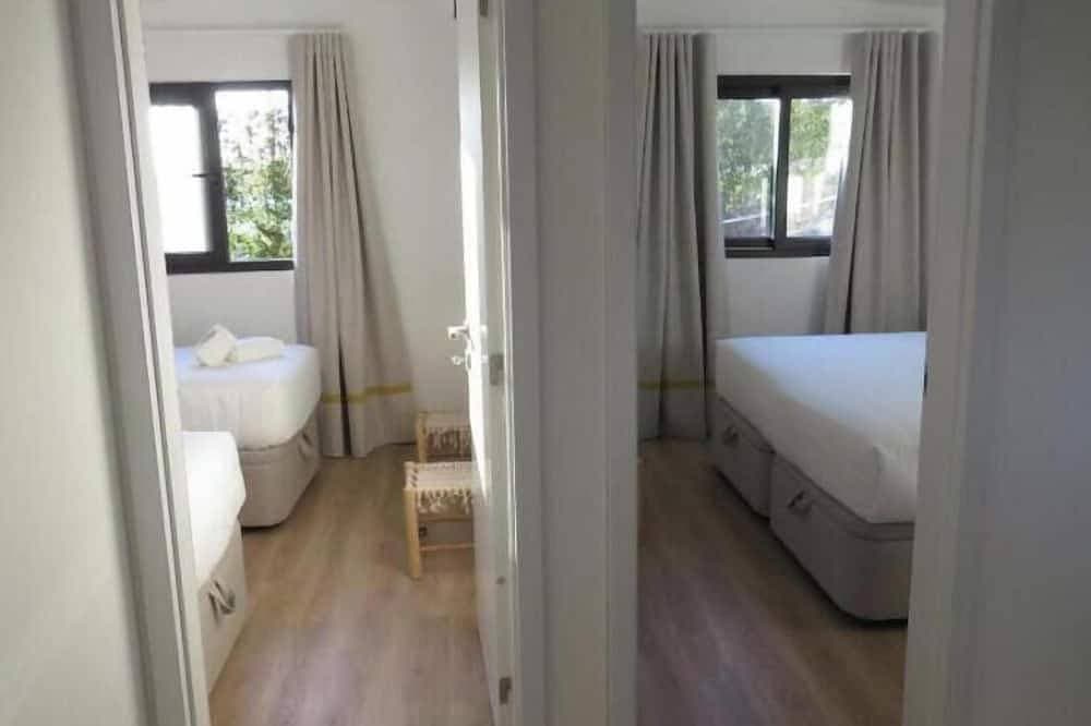 Foto 2 von 30: 2-Bedroom House: A Comfortable Home with a Stunning View