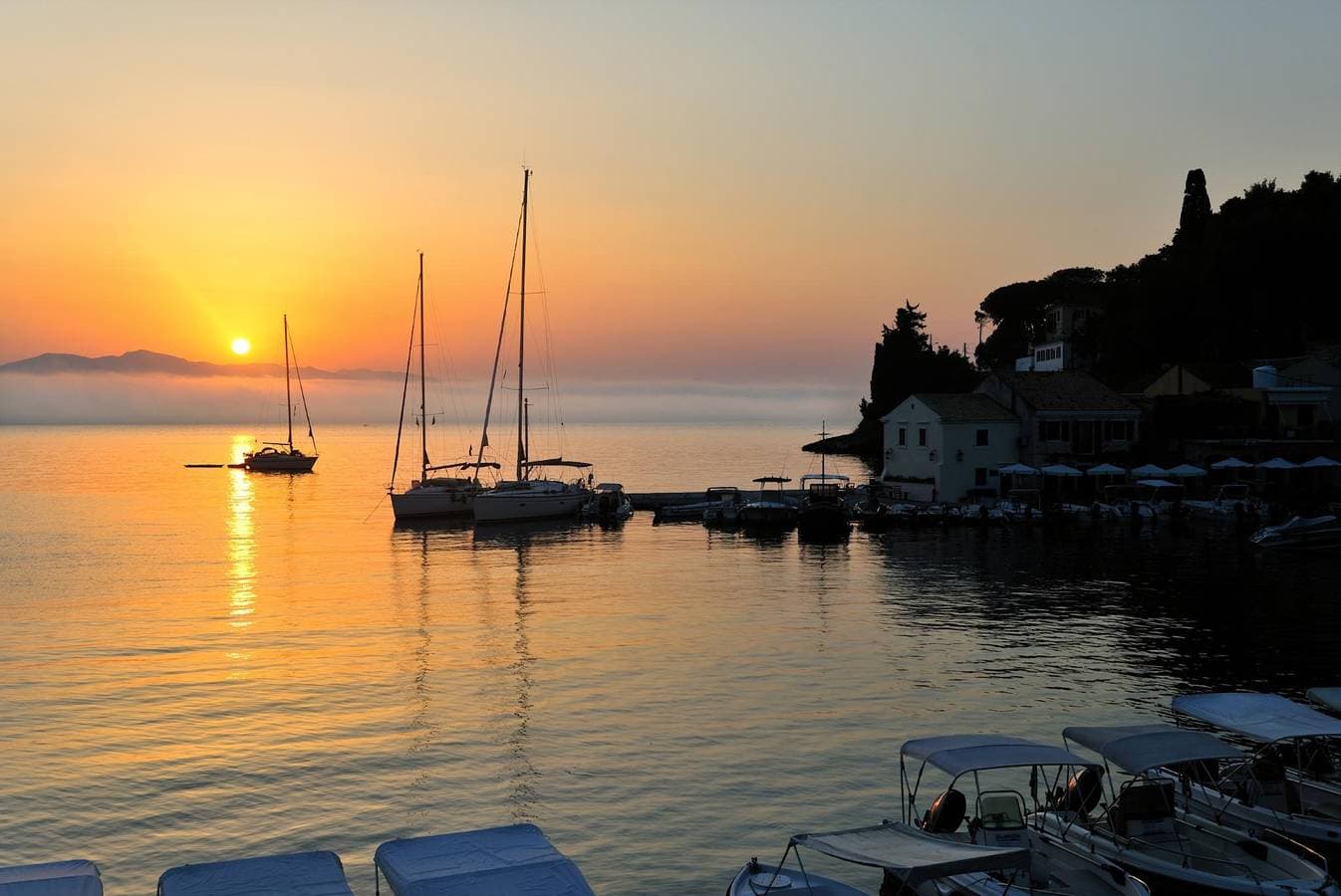 Foto 10 von 18: Romantic Cottage for Adults Only with Sea Views near Beach & Taverna