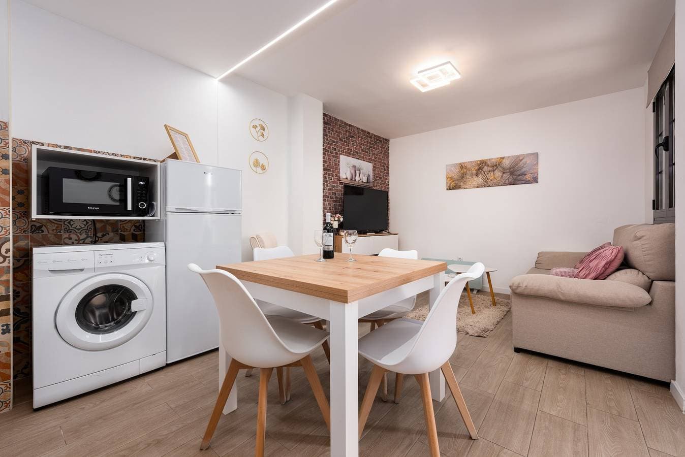 Foto 8 von 26: Ferienapartment 'Appartement Margari' mit WLAN und Klimaanlage