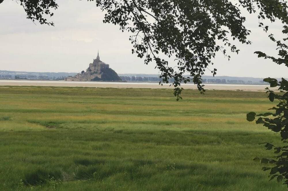 Foto 11 von 12: Gîte des Salines, vue sur le Mont Saint Michel