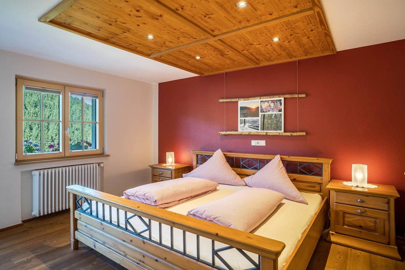 Foto 9 von 32: Jungbauernhof: Ferienwohnung "Hof" mit Bergblick, Balkon und Wlan
