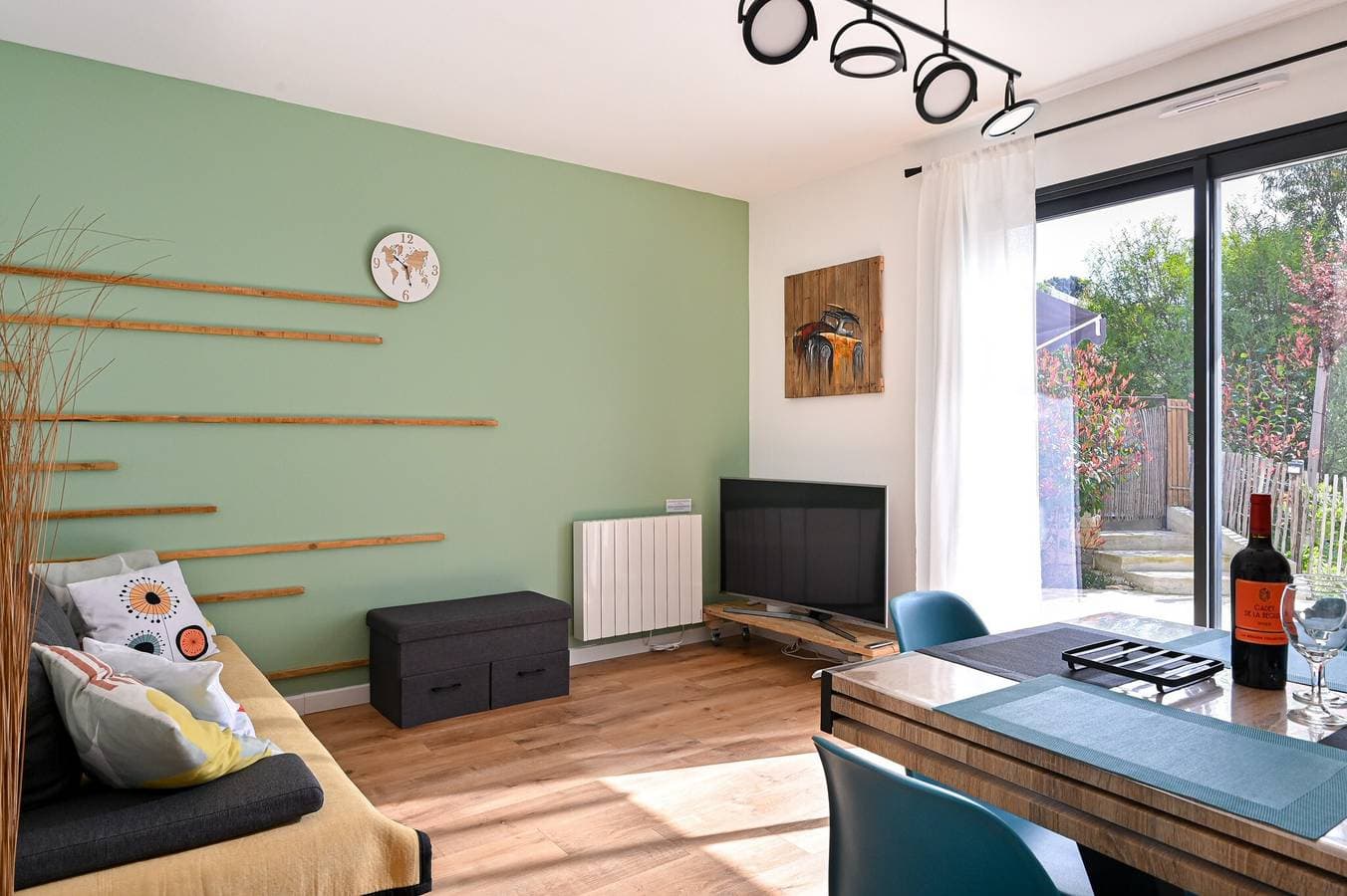 Foto 4 von 32: Appartement Le Cocoon mit Terrasse in Einfamilienhaus