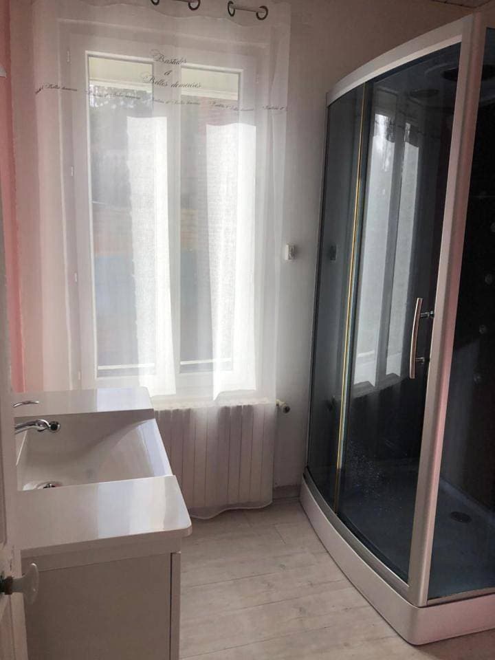 Foto 12 von 12: Three-Bedroom House
