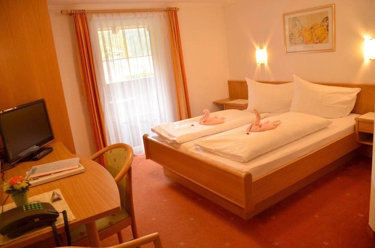 Foto 3 von 7: Budget Double Room 08