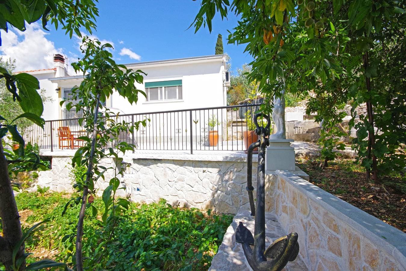 Foto 3 von 37: 1-Zimmer-Haus mit Terrasse Trogir K-15319