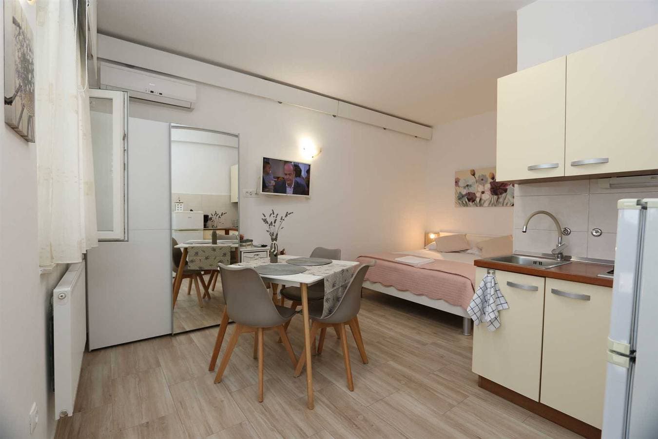 Foto 5 von 10: Ferienwohnung Trubic Gauta studio