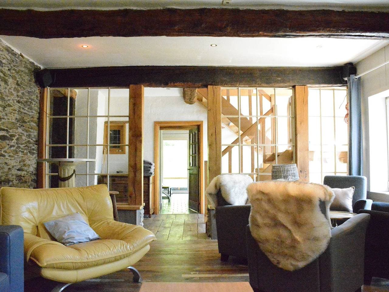 Foto 4 von 40: Ferienhaus in Bièvre nahe Wald und Teich