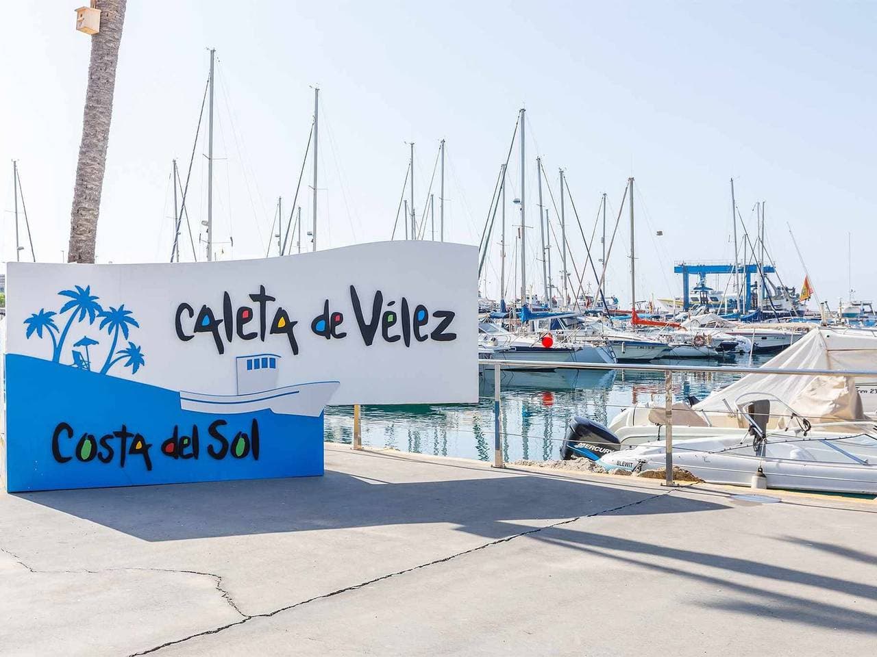 Helles Apartment am Meer in Caleta de Vélez, Klimaanlage 1