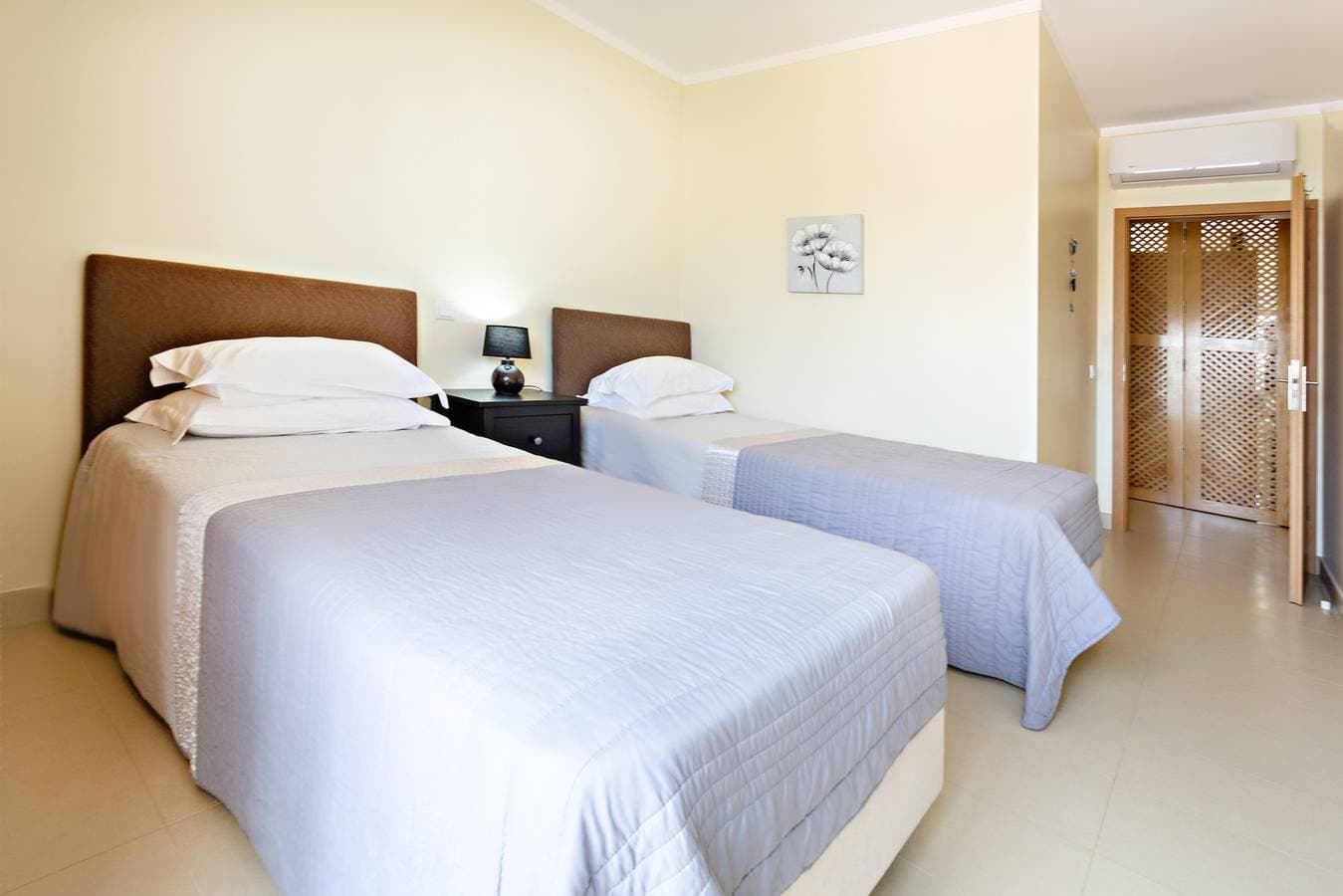 Foto 5 von 15: Cb Rivendell - Cabanas Beach