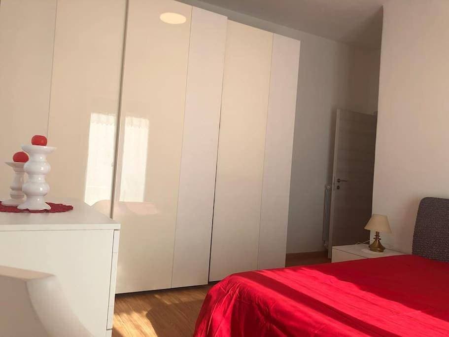 Foto 6 von 42: Two-Bedroom Apartment